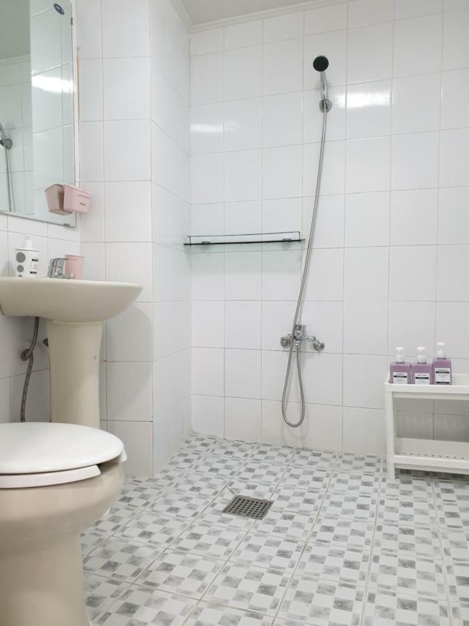 Y.Road 135 Hotel Seoul Bagian luar foto